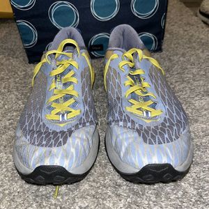 Hoka One One Women's Speed Instinct Running Shoe - Size 9